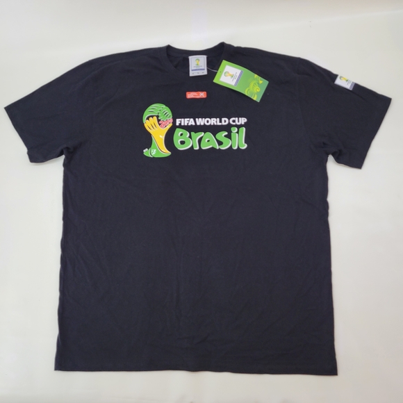2014 FIFA World Cup Brasil Black T-Shirt NWT - Picture 1 of 3